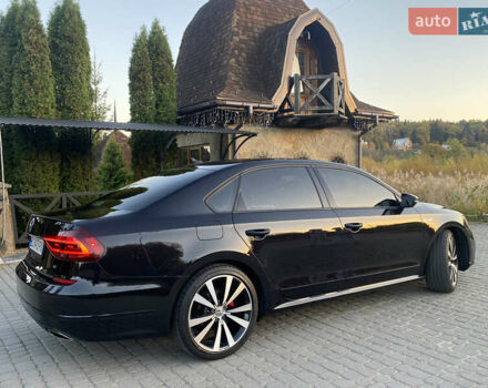 Черный Фольксваген Пассат, объемом двигателя 3.6 л и пробегом 29 тыс. км за 20000 $, фото 8 на Automoto.ua