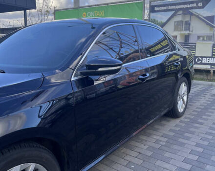 Черный Фольксваген Пассат, объемом двигателя 1.98 л и пробегом 335 тыс. км за 13000 $, фото 4 на Automoto.ua