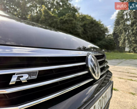 Черный Фольксваген Пассат, объемом двигателя 1.97 л и пробегом 142 тыс. км за 25500 $, фото 4 на Automoto.ua