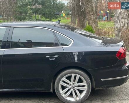 Чорний Фольксваген Пассат, об'ємом двигуна 2 л та пробігом 162 тис. км за 13790 $, фото 12 на Automoto.ua