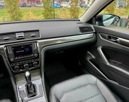 Чорний Фольксваген Пассат, об'ємом двигуна 2 л та пробігом 127 тис. км за 15500 $, фото 17 на Automoto.ua