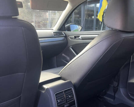 Черный Фольксваген Пассат, объемом двигателя 1.98 л и пробегом 335 тыс. км за 13000 $, фото 28 на Automoto.ua