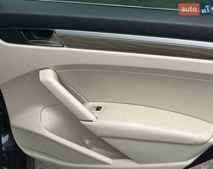 Чорний Фольксваген Пассат, об'ємом двигуна 2 л та пробігом 162 тис. км за 13790 $, фото 27 на Automoto.ua