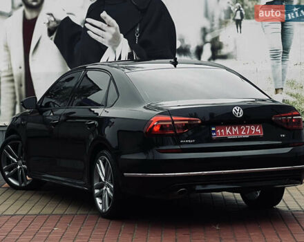 Чорний Фольксваген Пассат, об'ємом двигуна 2 л та пробігом 153 тис. км за 11900 $, фото 26 на Automoto.ua