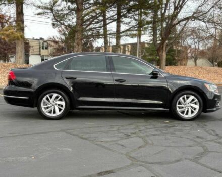 Чорний Фольксваген Пассат, об'ємом двигуна 2 л та пробігом 45 тис. км за 11200 $, фото 3 на Automoto.ua