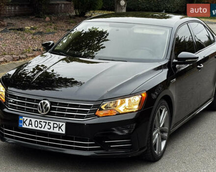 Черный Фольксваген Пассат, объемом двигателя 1.98 л и пробегом 110 тыс. км за 16000 $, фото 1 на Automoto.ua