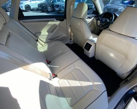 Черный Фольксваген Пассат, объемом двигателя 2 л и пробегом 211 тыс. км за 15500 $, фото 19 на Automoto.ua