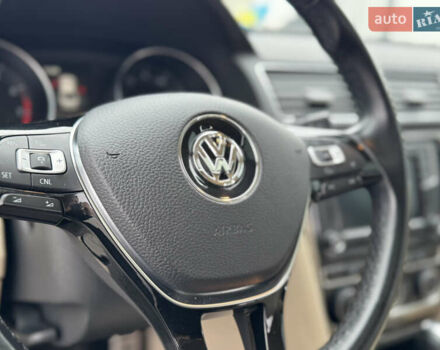 Чорний Фольксваген Пассат, об'ємом двигуна 2 л та пробігом 145 тис. км за 17200 $, фото 31 на Automoto.ua