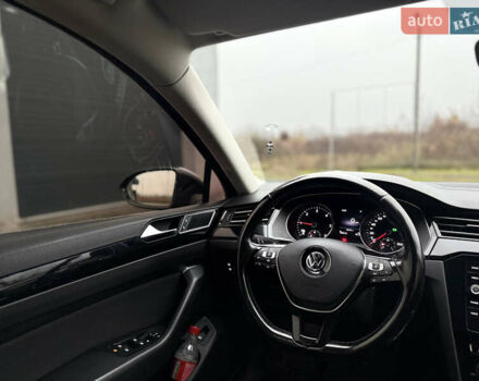 Черный Фольксваген Пассат, объемом двигателя 2 л и пробегом 196 тыс. км за 18800 $, фото 49 на Automoto.ua