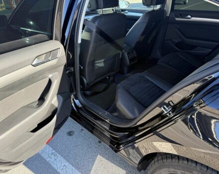 Черный Фольксваген Пассат, объемом двигателя 2 л и пробегом 219 тыс. км за 23100 $, фото 12 на Automoto.ua