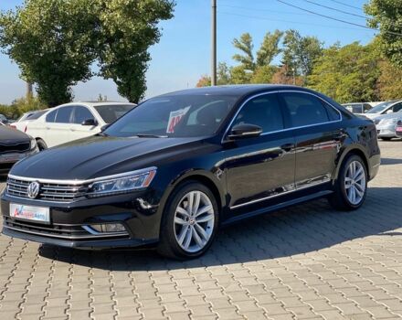 Черный Фольксваген Пассат, объемом двигателя 2 л и пробегом 211 тыс. км за 15500 $, фото 2 на Automoto.ua