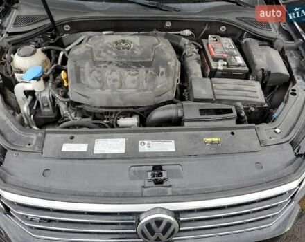 Черный Фольксваген Пассат, объемом двигателя 2 л и пробегом 135 тыс. км за 2300 $, фото 10 на Automoto.ua