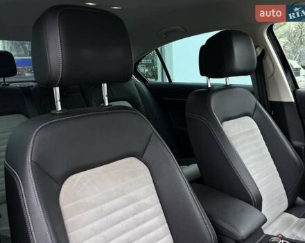 Чорний Фольксваген Пассат, об'ємом двигуна 1.8 л та пробігом 103 тис. км за 20999 $, фото 34 на Automoto.ua