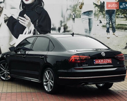 Чорний Фольксваген Пассат, об'ємом двигуна 2 л та пробігом 153 тис. км за 11900 $, фото 28 на Automoto.ua