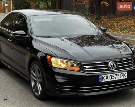 Черный Фольксваген Пассат, объемом двигателя 1.98 л и пробегом 110 тыс. км за 16000 $, фото 4 на Automoto.ua