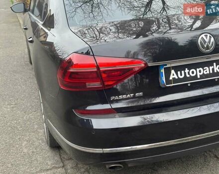 Чорний Фольксваген Пассат, об'ємом двигуна 2 л та пробігом 162 тис. км за 13790 $, фото 10 на Automoto.ua