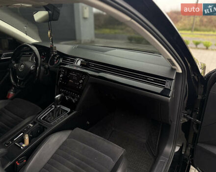 Черный Фольксваген Пассат, объемом двигателя 2 л и пробегом 196 тыс. км за 18800 $, фото 42 на Automoto.ua