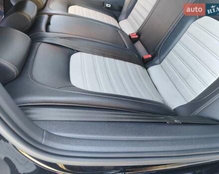 Черный Фольксваген Пассат, объемом двигателя 3.6 л и пробегом 90 тыс. км за 15500 $, фото 19 на Automoto.ua