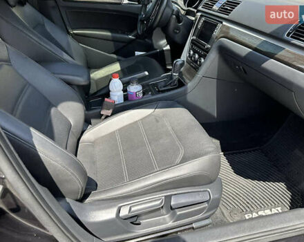 Чорний Фольксваген Пассат, об'ємом двигуна 1.98 л та пробігом 121 тис. км за 12300 $, фото 11 на Automoto.ua