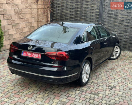 Чорний Фольксваген Пассат, об'ємом двигуна 2 л та пробігом 147 тис. км за 11900 $, фото 16 на Automoto.ua
