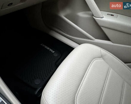 Черный Фольксваген Пассат, объемом двигателя 1.98 л и пробегом 110 тыс. км за 16000 $, фото 25 на Automoto.ua