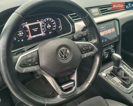 Чорний Фольксваген Пассат, об'ємом двигуна 1.97 л та пробігом 258 тис. км за 24900 $, фото 31 на Automoto.ua