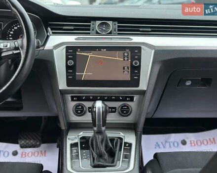 Черный Фольксваген Пассат, объемом двигателя 1.97 л и пробегом 237 тыс. км за 21999 $, фото 29 на Automoto.ua