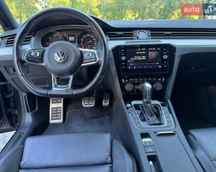 Черный Фольксваген Пассат, объемом двигателя 1.97 л и пробегом 120 тыс. км за 21900 $, фото 2 на Automoto.ua