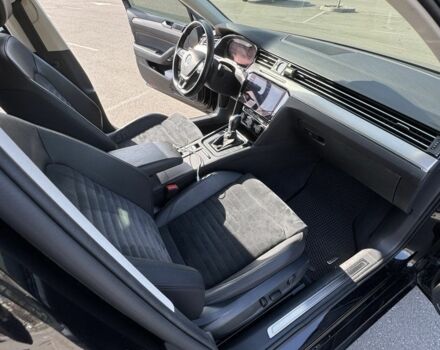 Чорний Фольксваген Пассат, об'ємом двигуна 0 л та пробігом 186 тис. км за 25000 $, фото 5 на Automoto.ua