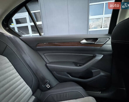 Черный Фольксваген Пассат, объемом двигателя 2 л и пробегом 81 тыс. км за 26500 $, фото 63 на Automoto.ua