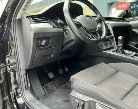 Черный Фольксваген Пассат, объемом двигателя 2 л и пробегом 243 тыс. км за 16999 $, фото 45 на Automoto.ua