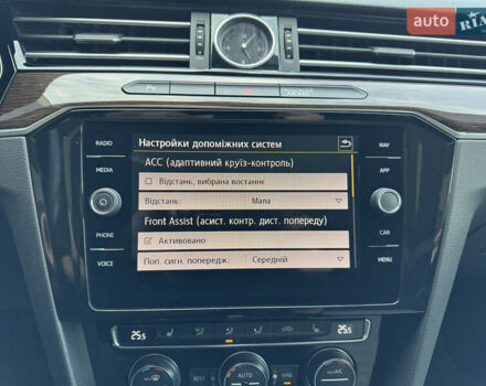 Черный Фольксваген Пассат, объемом двигателя 2 л и пробегом 81 тыс. км за 26500 $, фото 33 на Automoto.ua