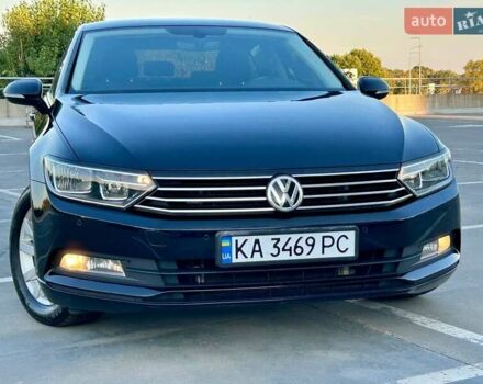 Черный Фольксваген Пассат, объемом двигателя 2 л и пробегом 197 тыс. км за 19800 $, фото 4 на Automoto.ua