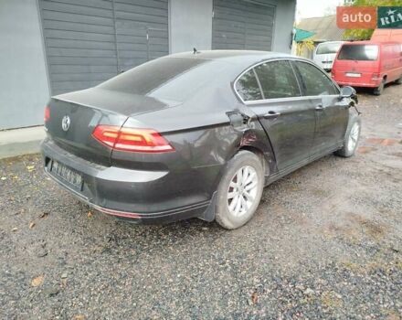 Черный Фольксваген Пассат, объемом двигателя 1.97 л и пробегом 190 тыс. км за 9800 $, фото 8 на Automoto.ua