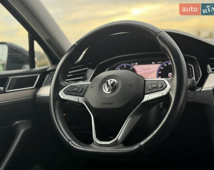 Черный Фольксваген Пассат, объемом двигателя 2 л и пробегом 191 тыс. км за 25700 $, фото 121 на Automoto.ua