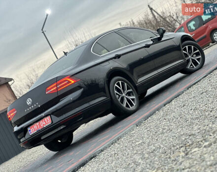 Черный Фольксваген Пассат, объемом двигателя 1.97 л и пробегом 237 тыс. км за 21999 $, фото 6 на Automoto.ua