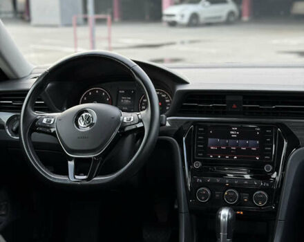 Черный Фольксваген Пассат, объемом двигателя 2 л и пробегом 29 тыс. км за 14699 $, фото 41 на Automoto.ua