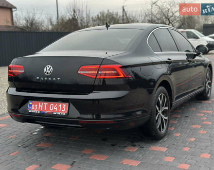 Черный Фольксваген Пассат, объемом двигателя 1.97 л и пробегом 237 тыс. км за 21999 $, фото 13 на Automoto.ua