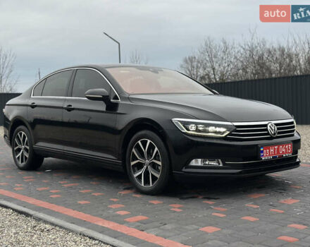 Черный Фольксваген Пассат, объемом двигателя 1.97 л и пробегом 237 тыс. км за 21999 $, фото 19 на Automoto.ua