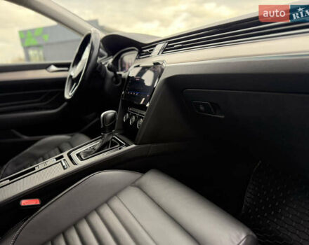 Черный Фольксваген Пассат, объемом двигателя 2 л и пробегом 191 тыс. км за 25700 $, фото 84 на Automoto.ua