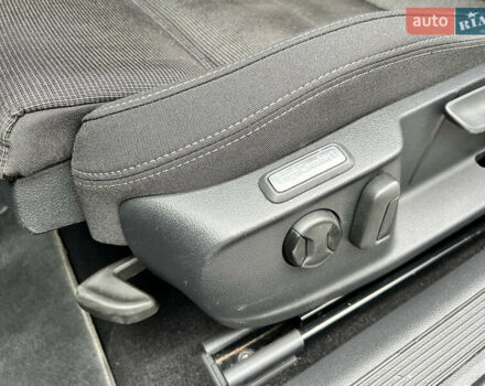 Черный Фольксваген Пассат, объемом двигателя 2 л и пробегом 243 тыс. км за 16999 $, фото 53 на Automoto.ua