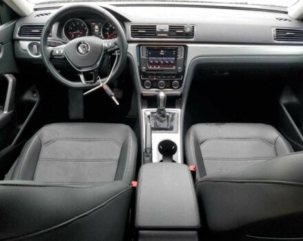 Черный Фольксваген Пассат, объемом двигателя 1.8 л и пробегом 6 тыс. км за 2600 $, фото 5 на Automoto.ua