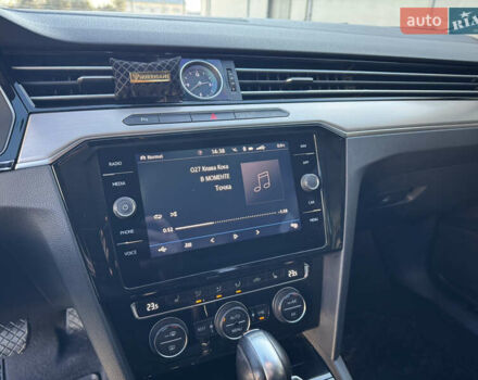 Черный Фольксваген Пассат, объемом двигателя 1.97 л и пробегом 234 тыс. км за 21499 $, фото 39 на Automoto.ua