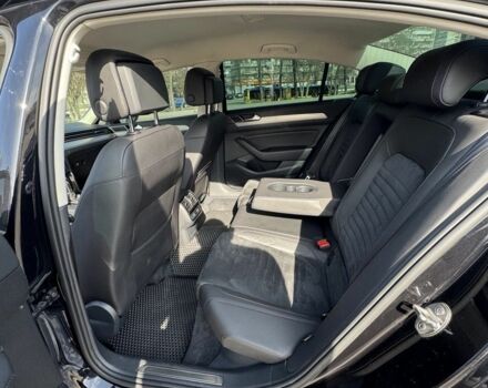 Чорний Фольксваген Пассат, об'ємом двигуна 0 л та пробігом 186 тис. км за 25000 $, фото 6 на Automoto.ua