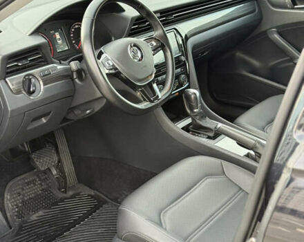 Черный Фольксваген Пассат, объемом двигателя 2 л и пробегом 29 тыс. км за 14699 $, фото 29 на Automoto.ua