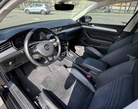 Чорний Фольксваген Пассат, об'ємом двигуна 0 л та пробігом 186 тис. км за 25000 $, фото 8 на Automoto.ua