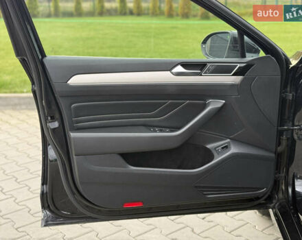 Черный Фольксваген Пассат, объемом двигателя 2 л и пробегом 191 тыс. км за 25700 $, фото 64 на Automoto.ua