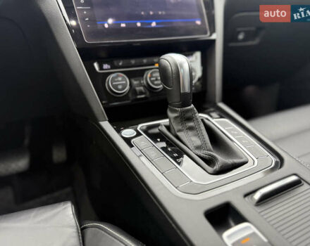 Черный Фольксваген Пассат, объемом двигателя 2 л и пробегом 191 тыс. км за 25700 $, фото 109 на Automoto.ua