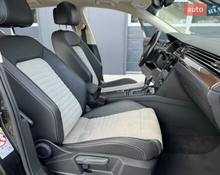 Черный Фольксваген Пассат, объемом двигателя 2 л и пробегом 81 тыс. км за 26500 $, фото 47 на Automoto.ua