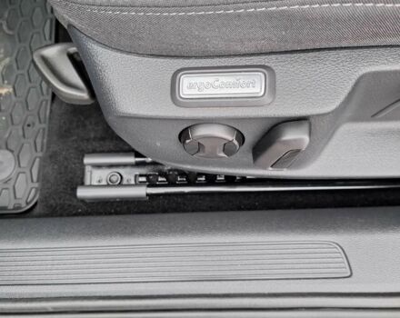 Черный Фольксваген Пассат, объемом двигателя 2 л и пробегом 108 тыс. км за 10600 $, фото 17 на Automoto.ua